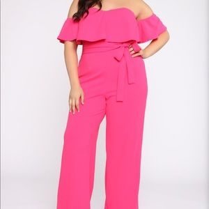 Fuchsia off the shoulders jumpsuit